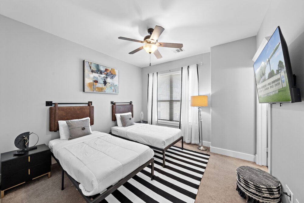 522 Allston Street D Property Photo 17