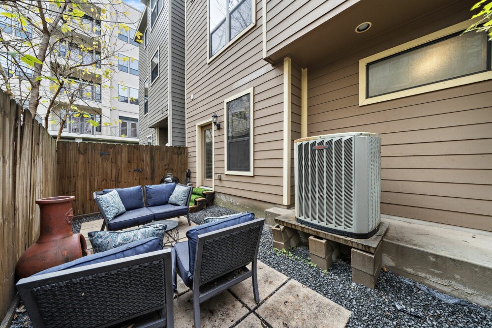 522 Allston Street D Property Photo 25