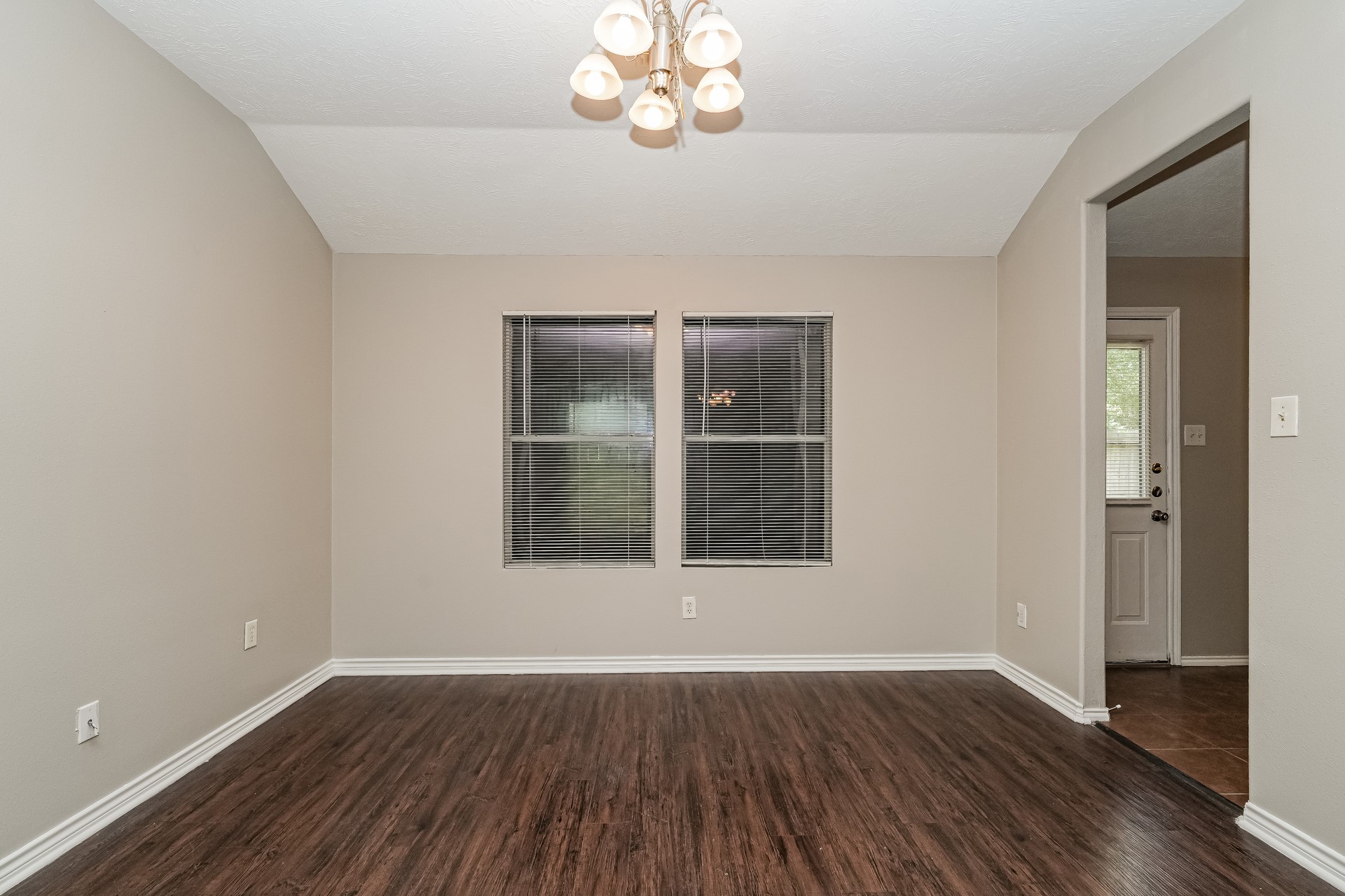 11522 Moonlight Ridge Drive Property Photo 6
