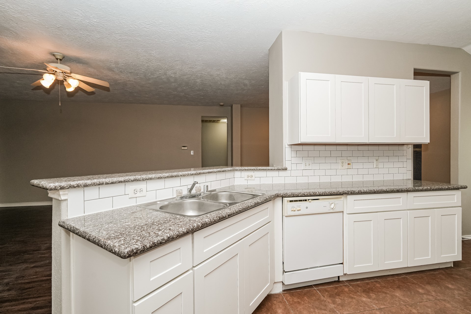 11522 Moonlight Ridge Drive Property Photo 9
