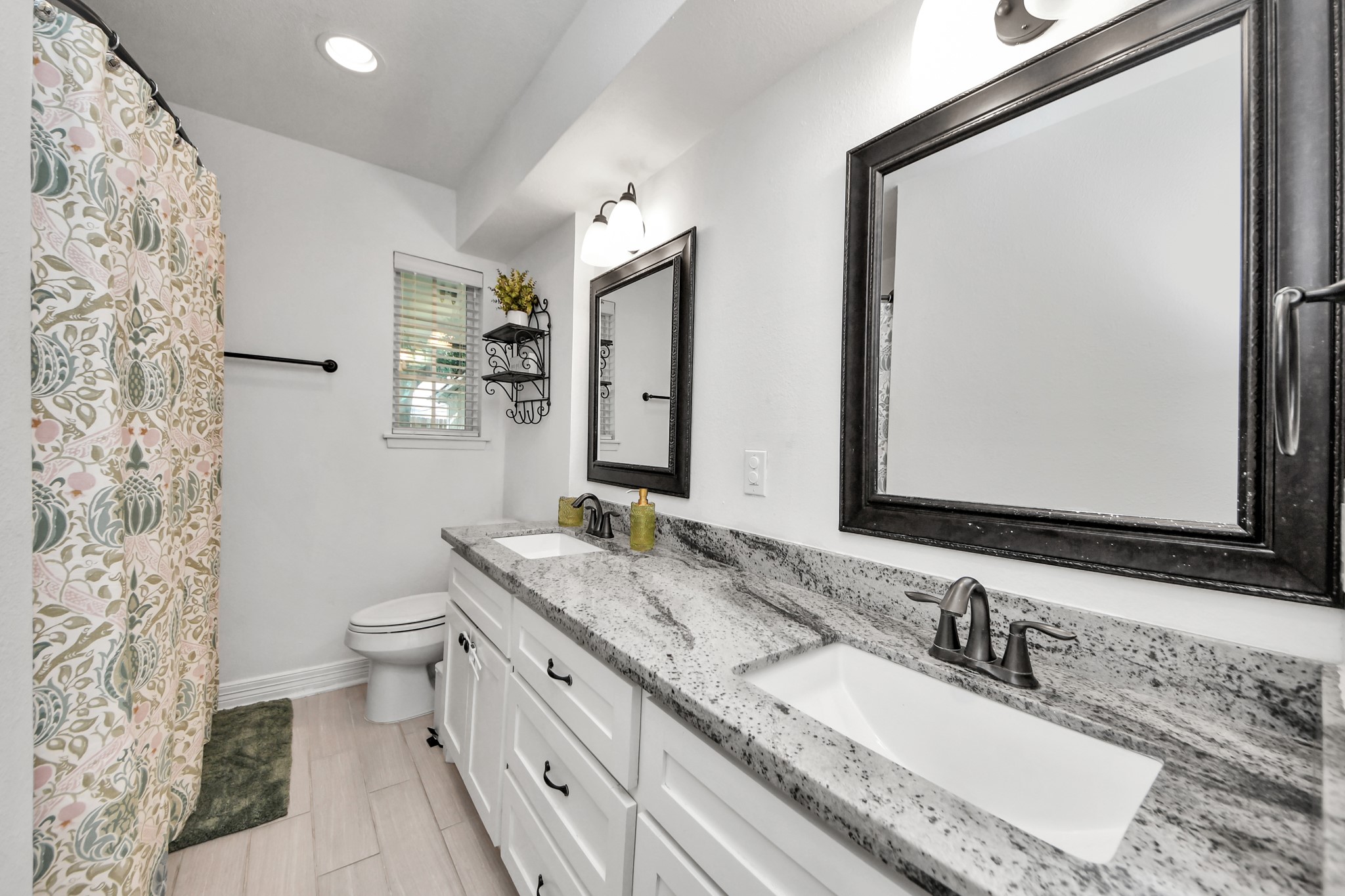 2319 Greyburn Lane Property Photo 35
