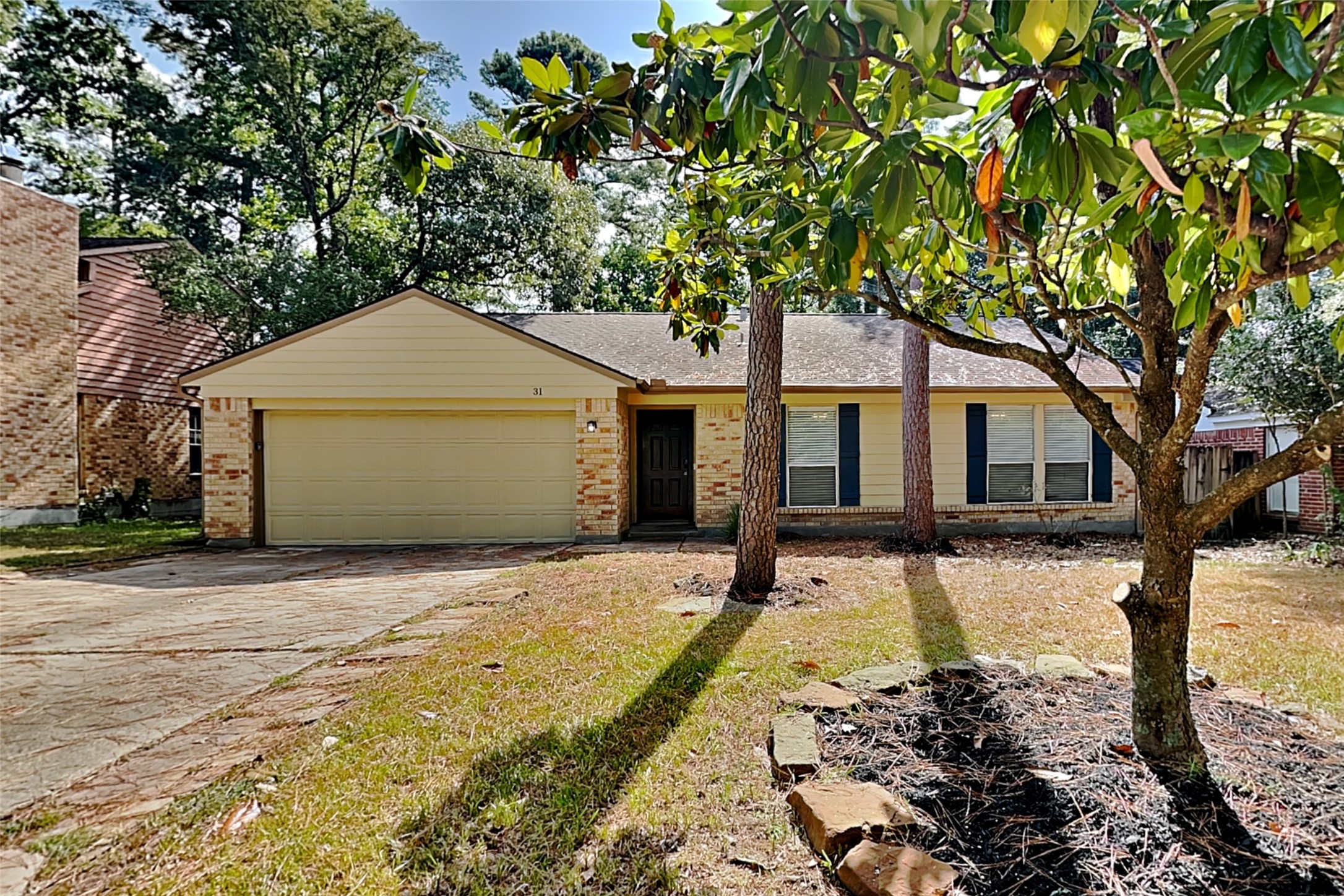 31 S White Pebble Court Property Photo 1