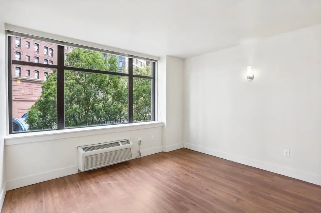 201 Yesler Wy Property Photo 17