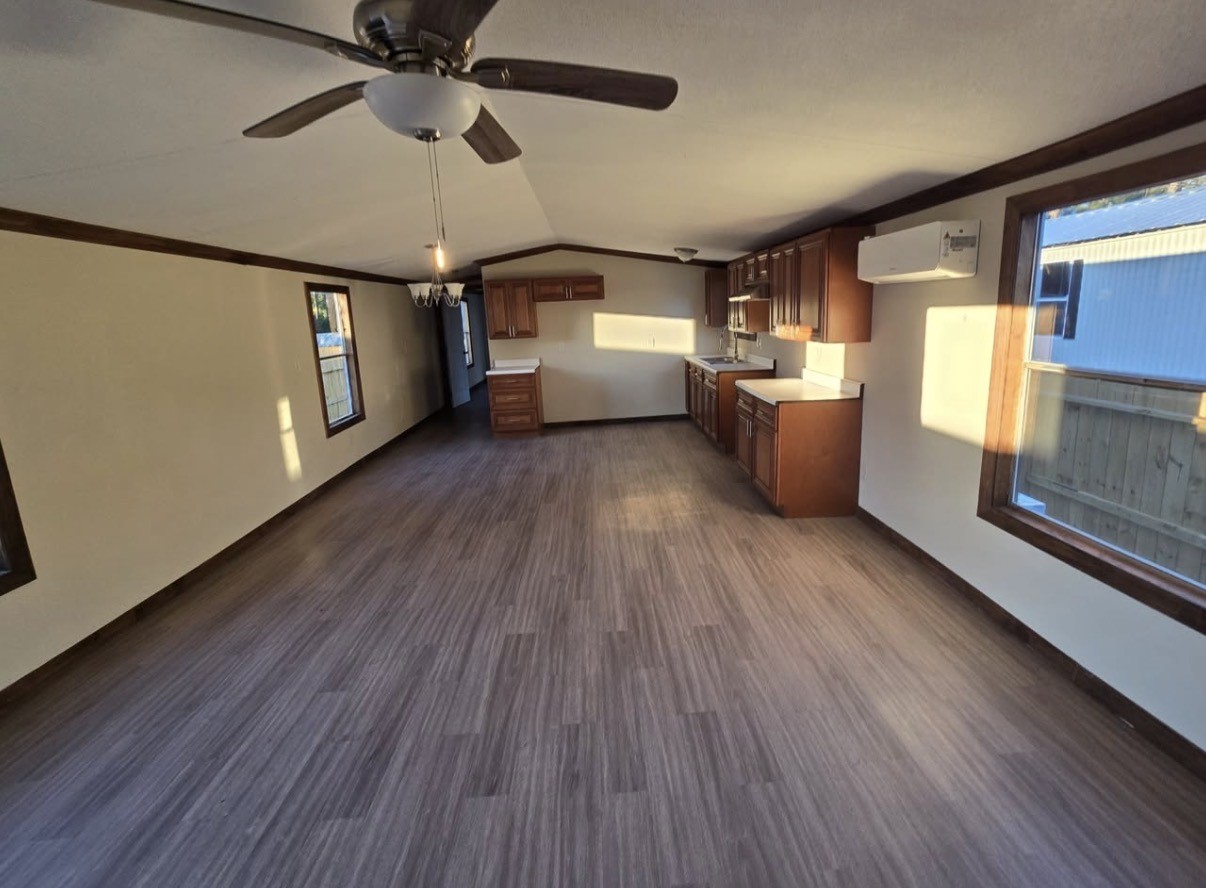 21205 Brazos Drive Property Photo 3