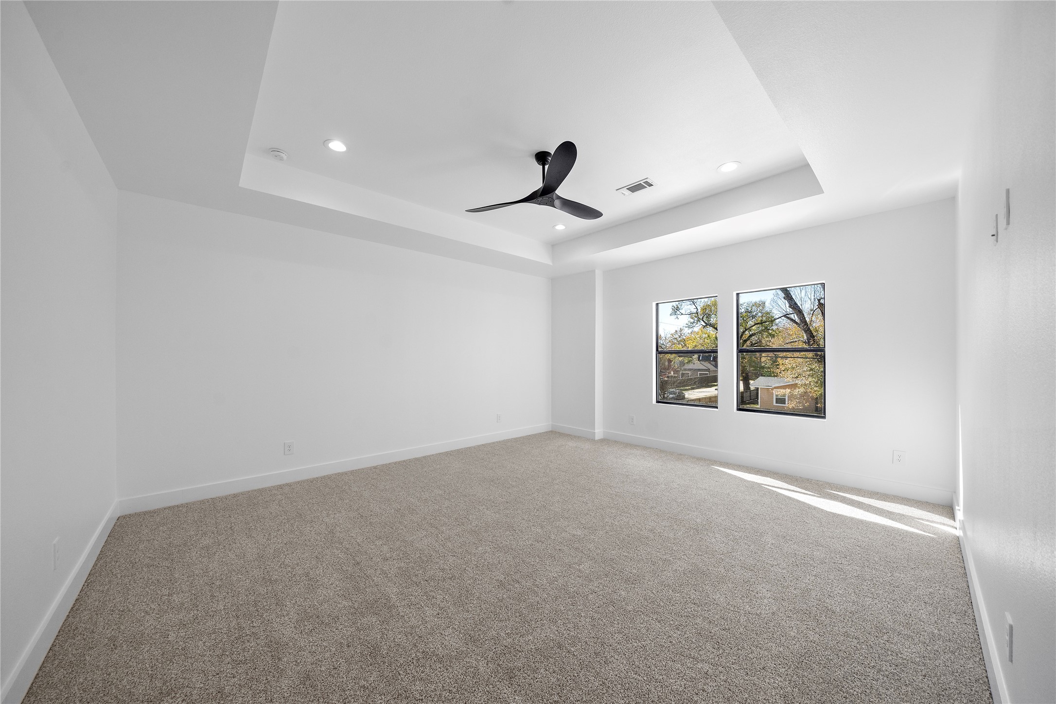 518 Clinton Street A-b Property Photo 15