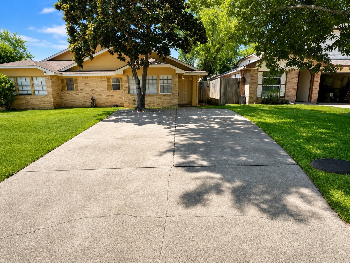 22413 Tree House Lane Property Photo 1