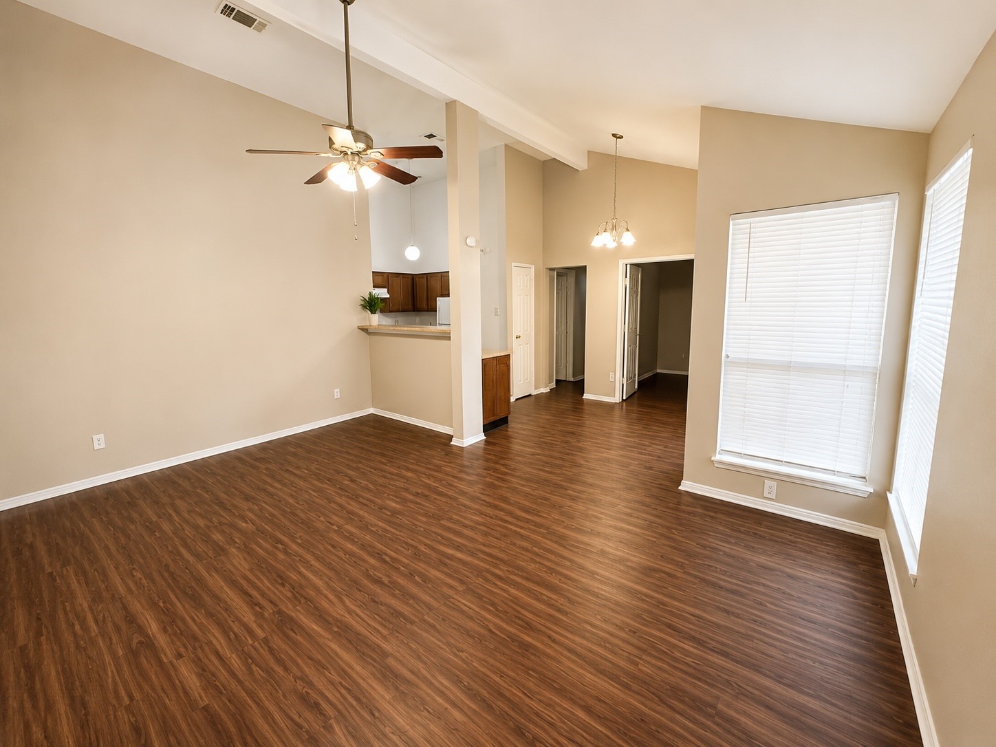 22413 Tree House Lane Property Photo 2