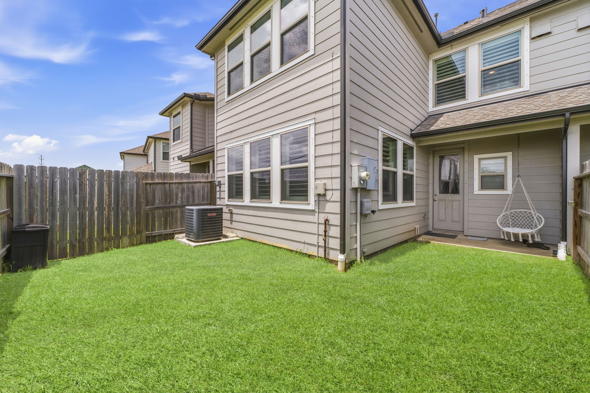 5532 Evanston Lane Property Photo 16