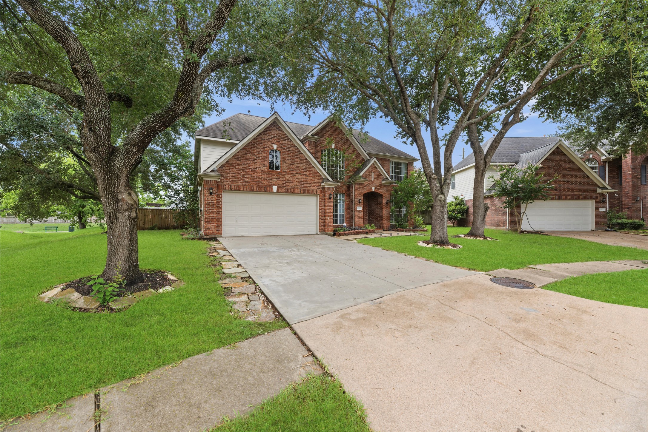 17539 Aspen Ridge Court Property Photo 2