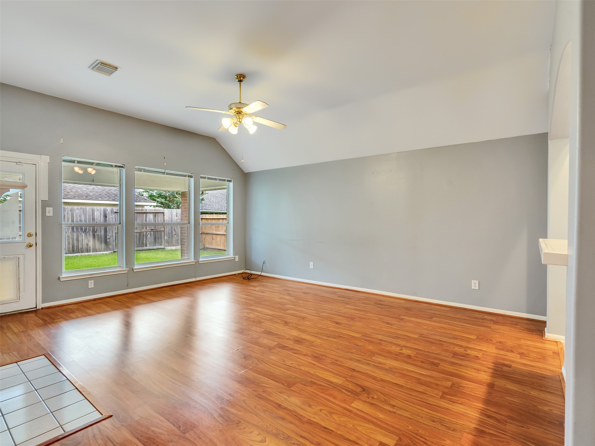 4123 Ridgepoint Drive Property Photo 2