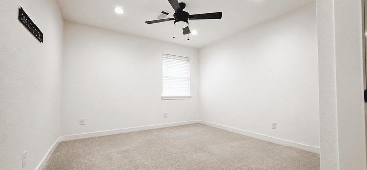 2102 Margaret Ave B Property Photo 11
