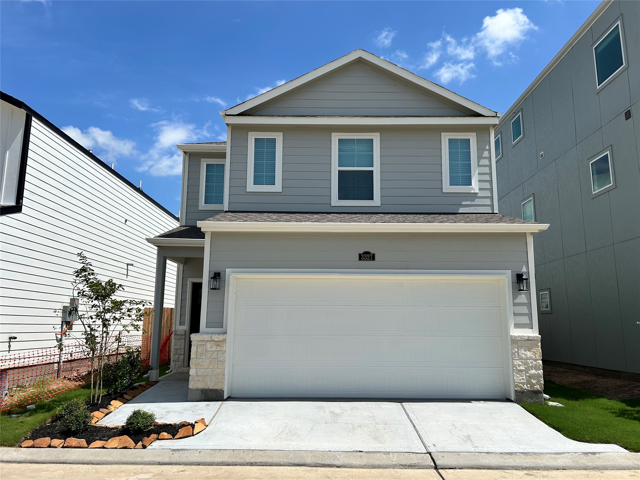 3327 Young Clover Way Property Photo 1