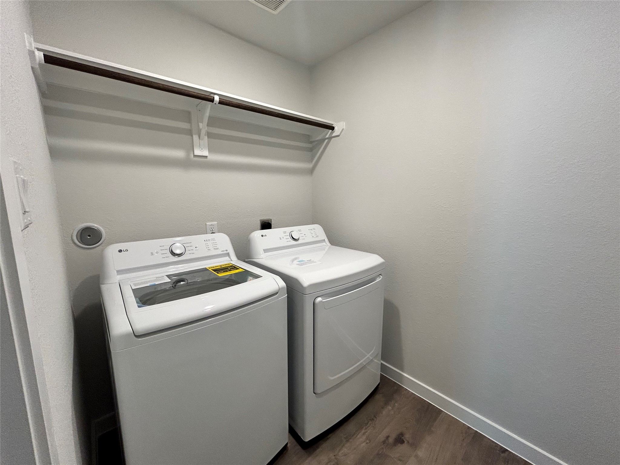3327 Young Clover Way Property Photo 30