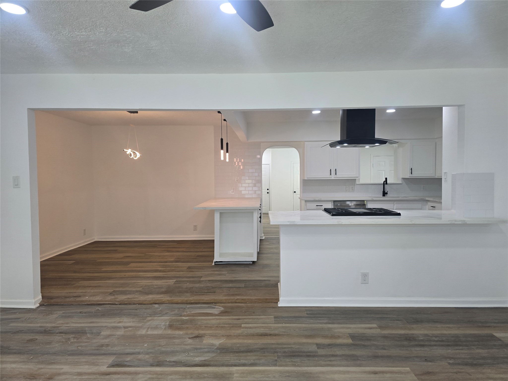 5102 Avenue L Property Photo 13