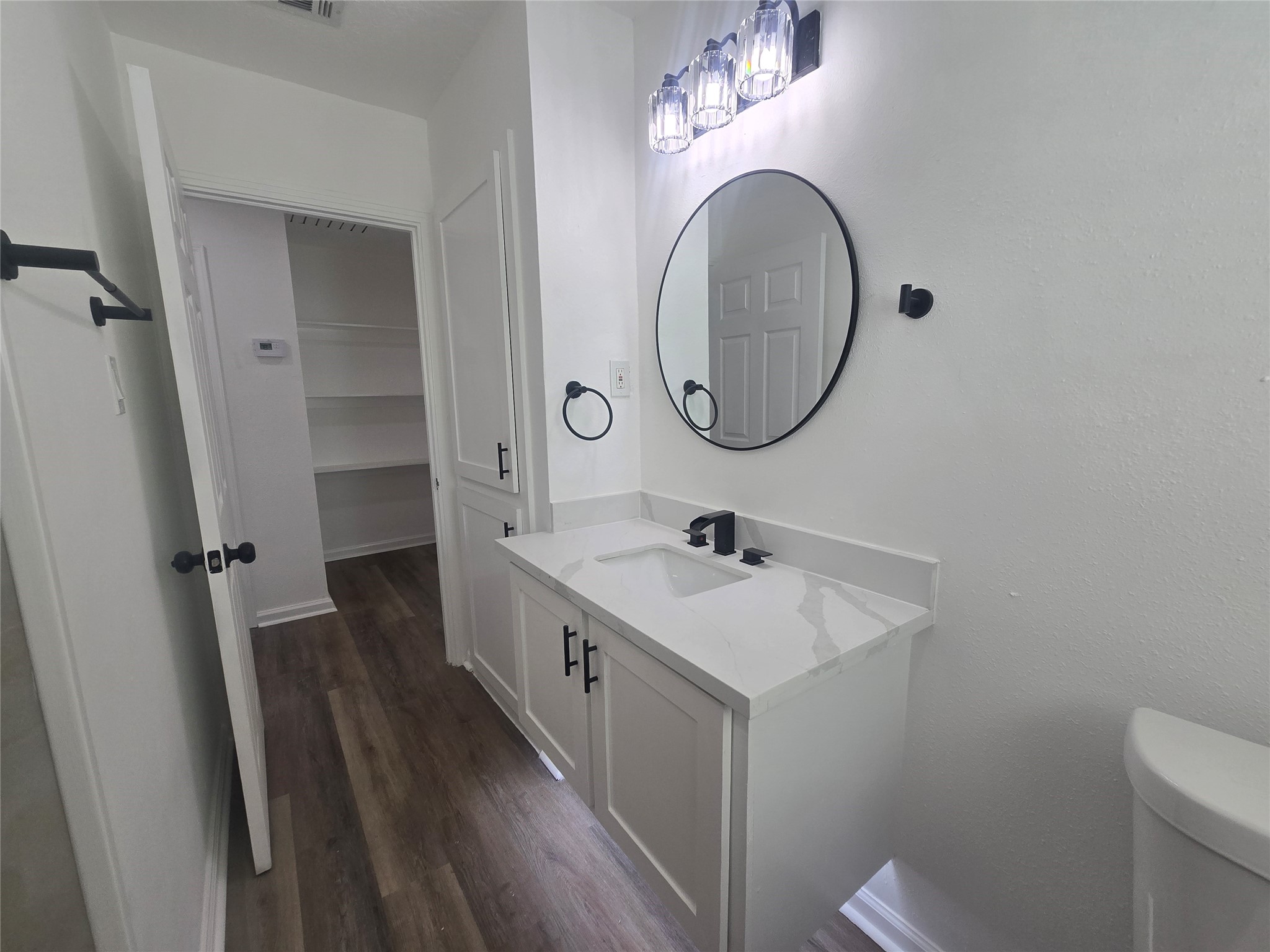 5102 Avenue L Property Photo 24