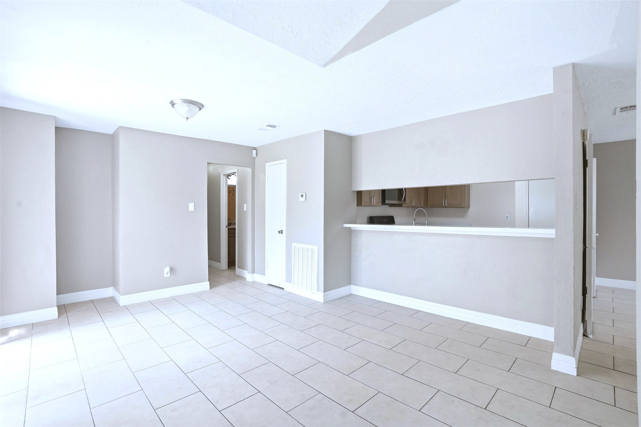 7502 Addicks Clodine Road Property Photo 4