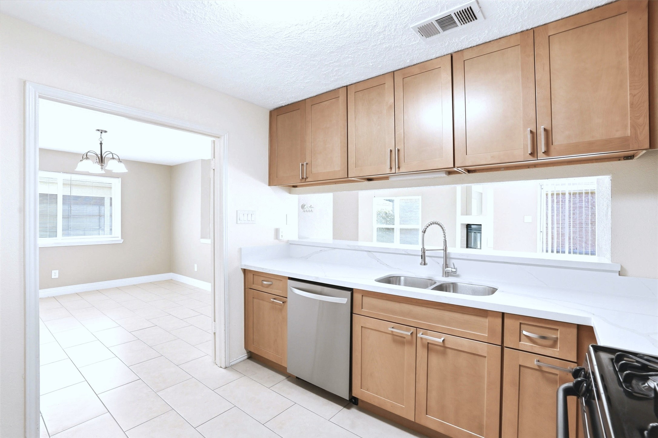 7502 Addicks Clodine Road Property Photo 7