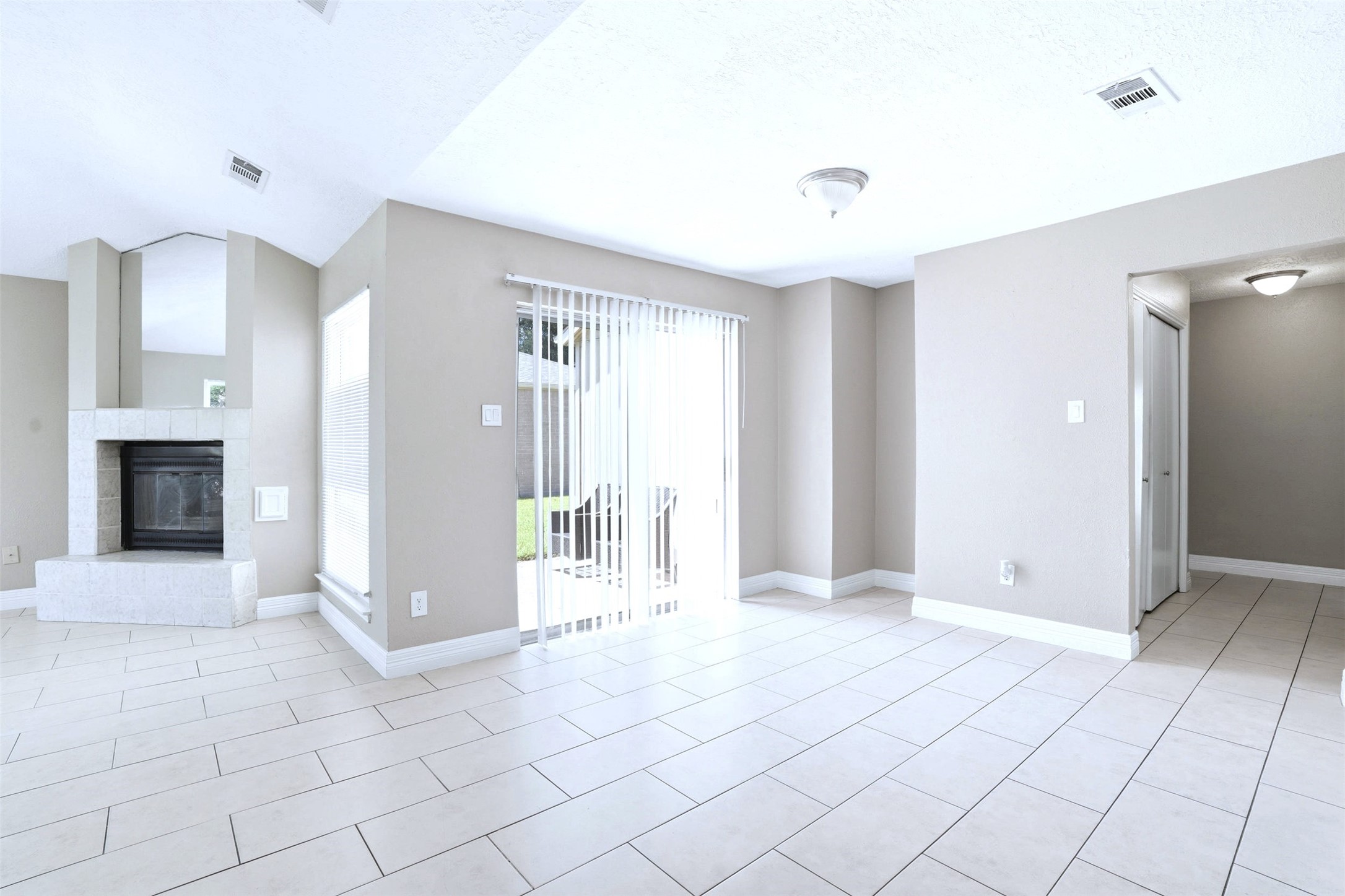 7502 Addicks Clodine Road Property Photo 13