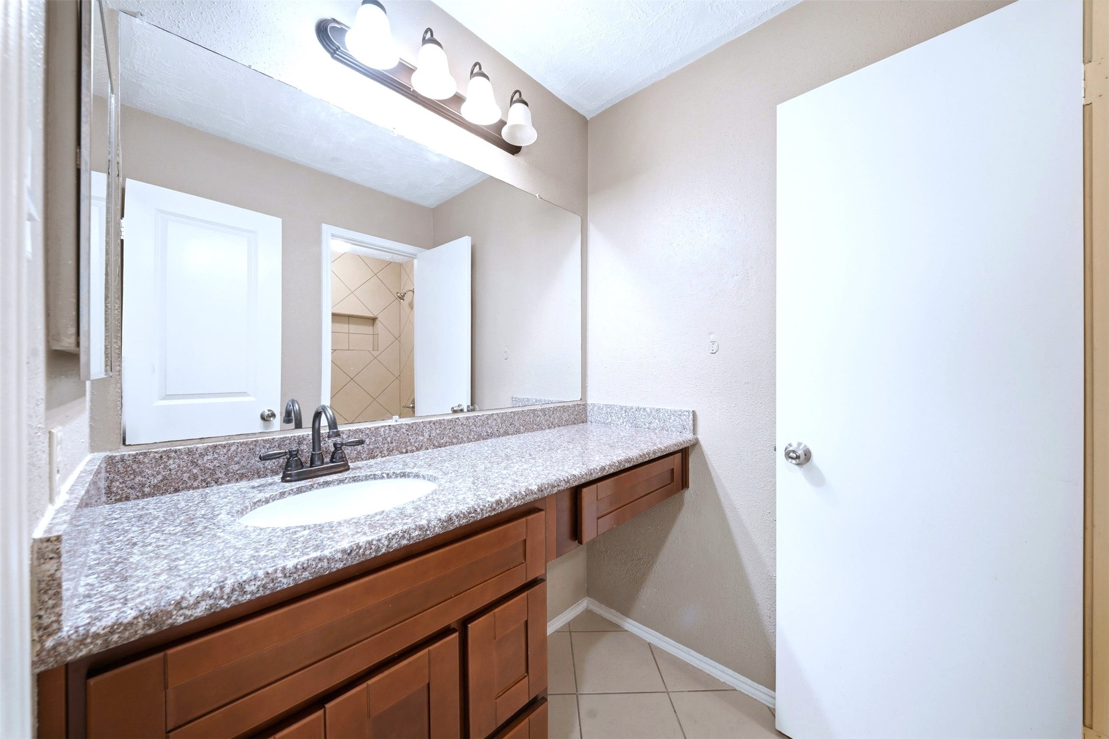 7502 Addicks Clodine Road Property Photo 20