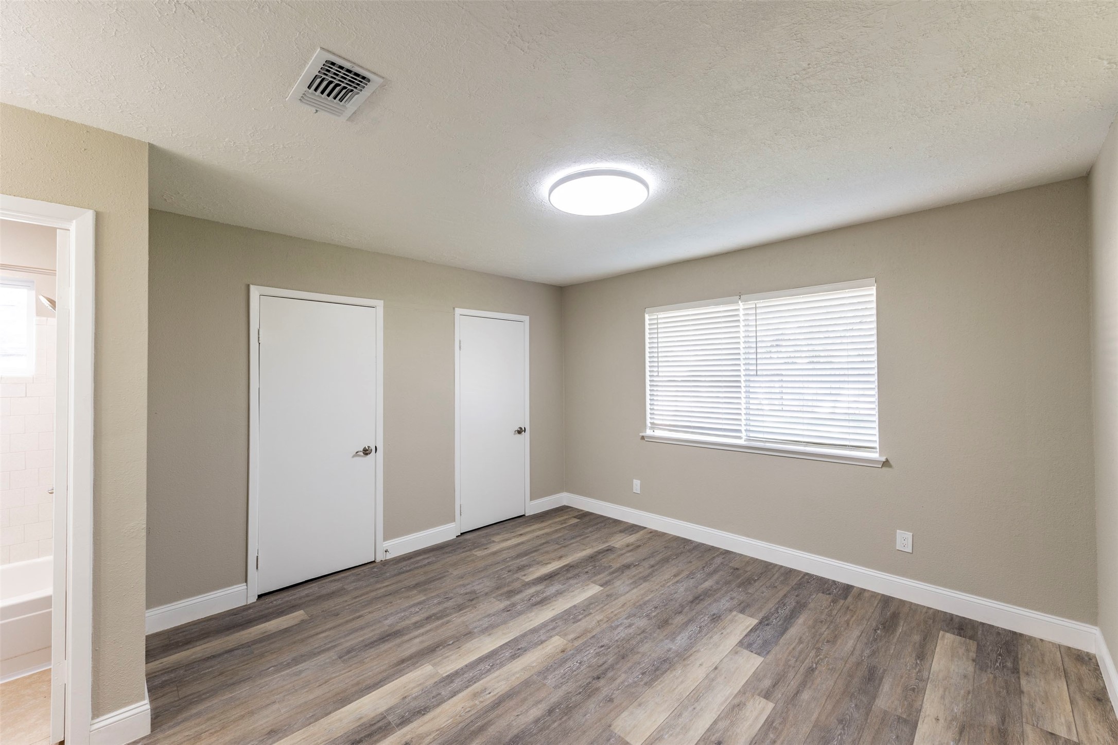 21022 Waymare Lane Property Photo 19