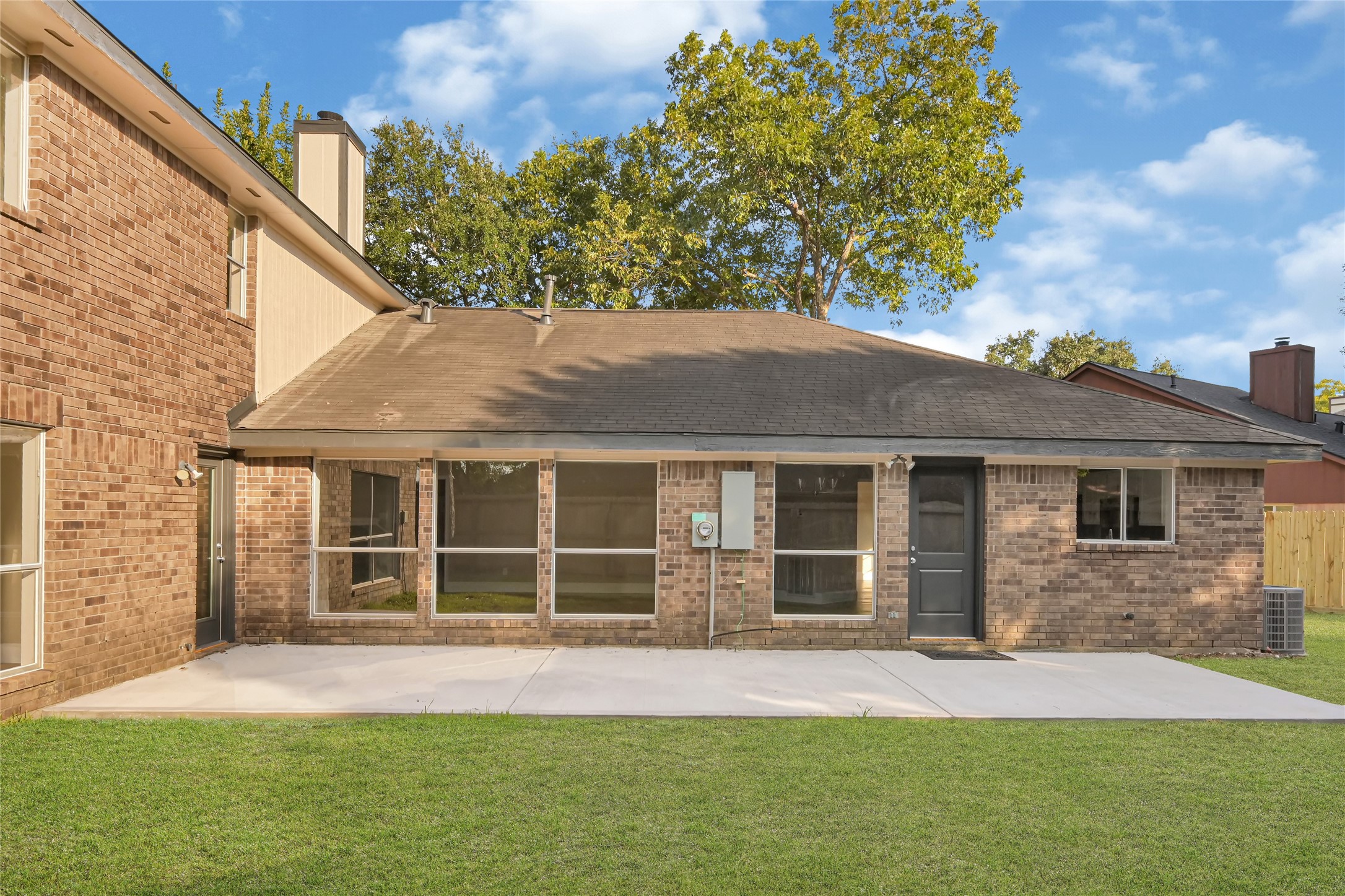 2506 Walnut Grove Court Property Photo 28