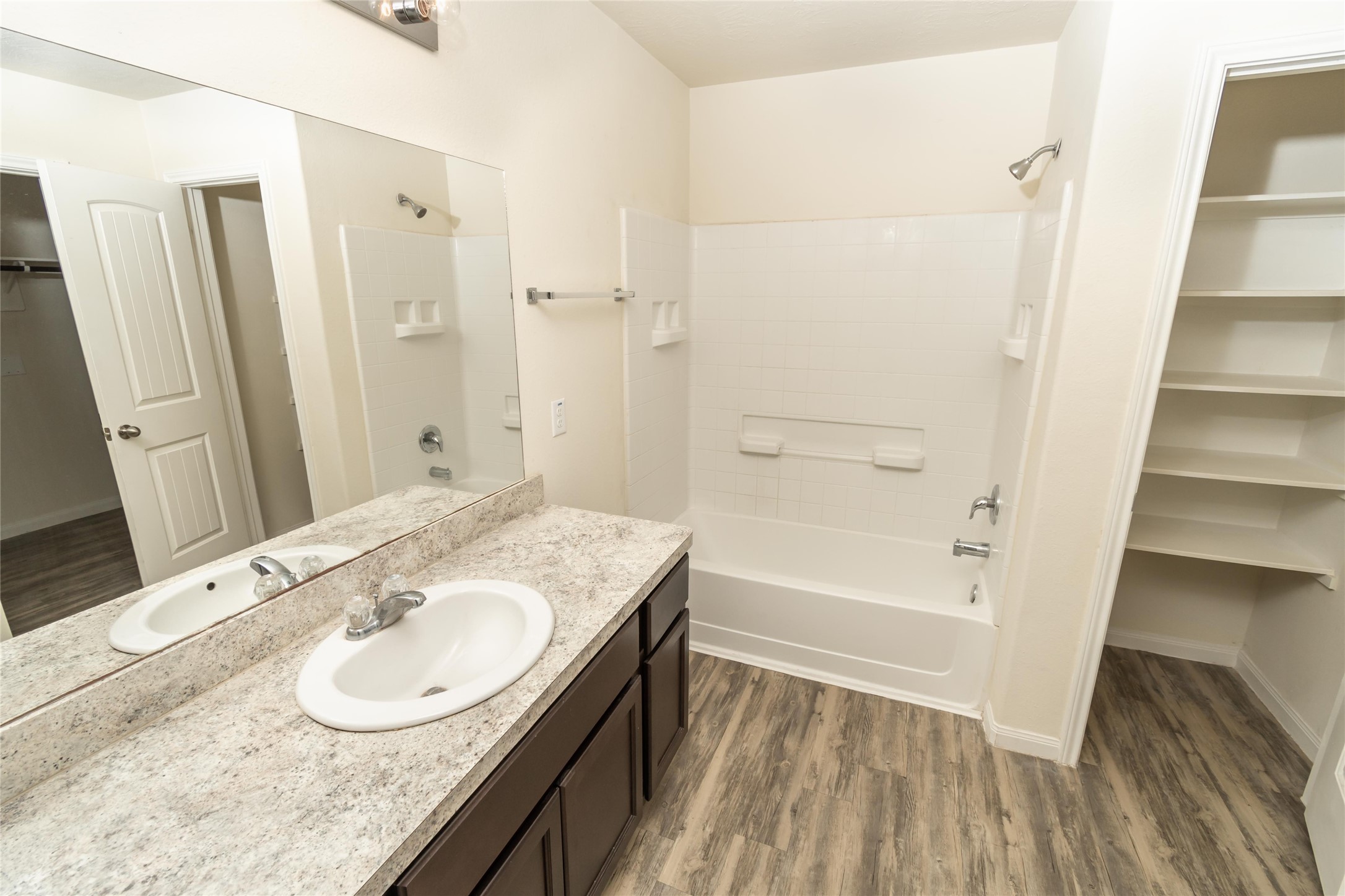 2619 Montecito Lane Property Photo 9