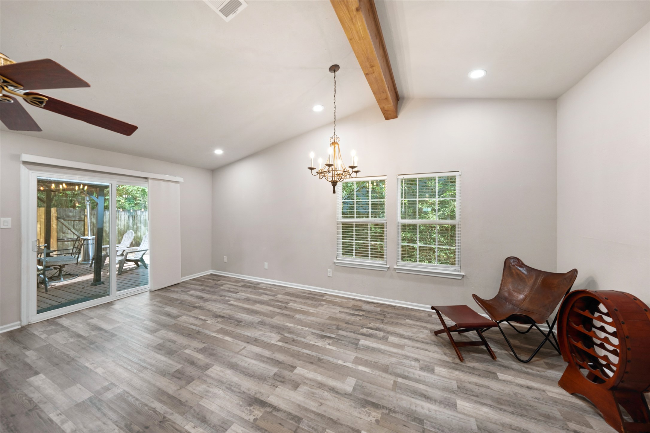 69 S Brookberry Court Property Photo 16