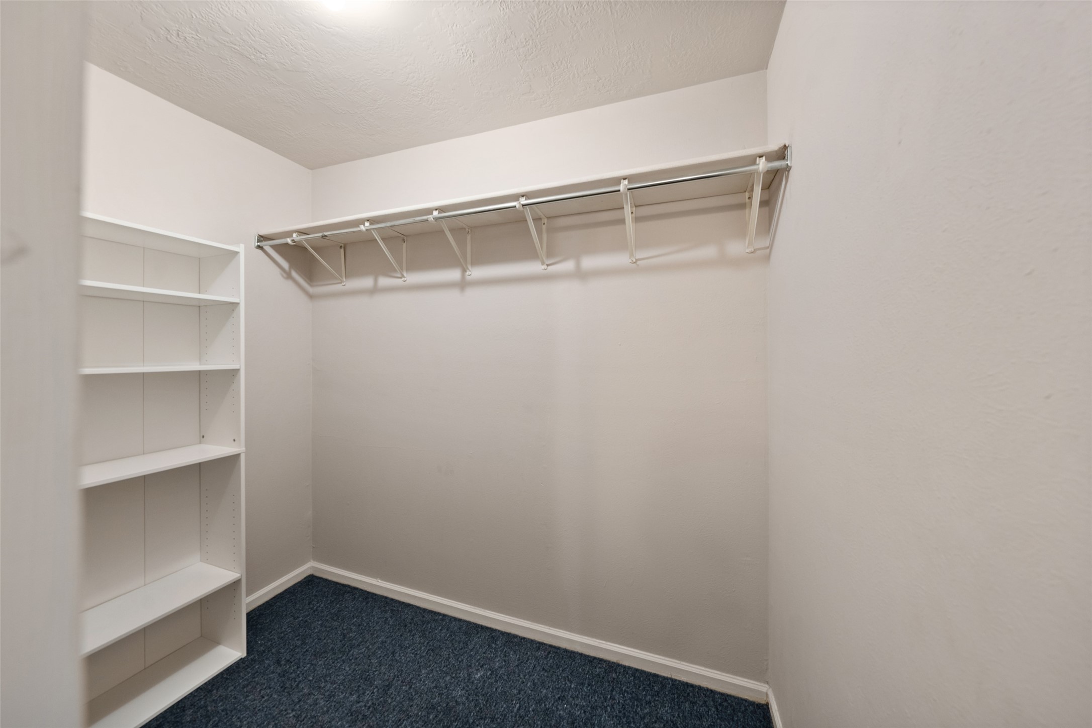 69 S Brookberry Court Property Photo 24