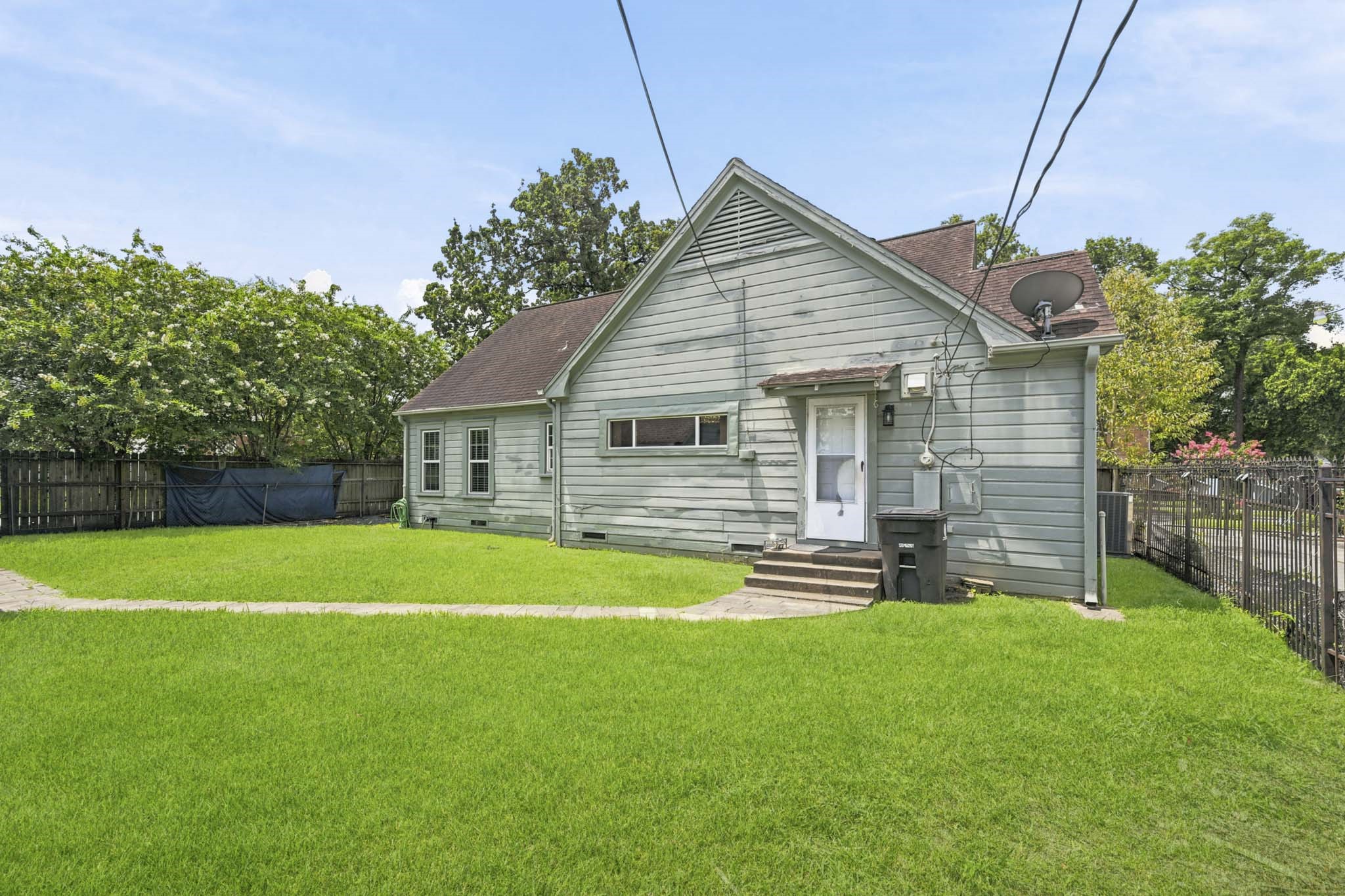 3143 Prospect Street Property Photo 27