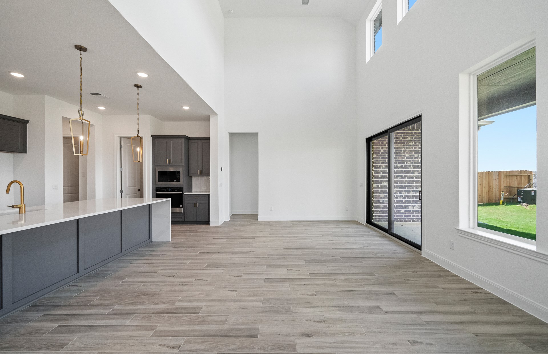 6106 Lush Pasture Lane Property Photo 10