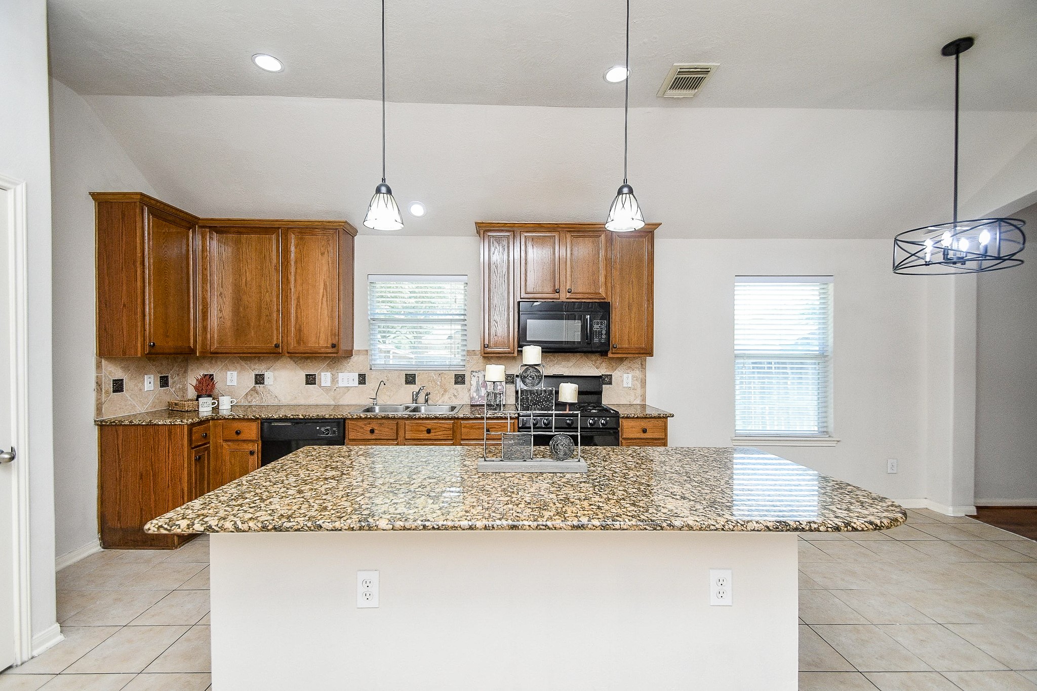 6030 Wildbriar Lane Property Photo 7
