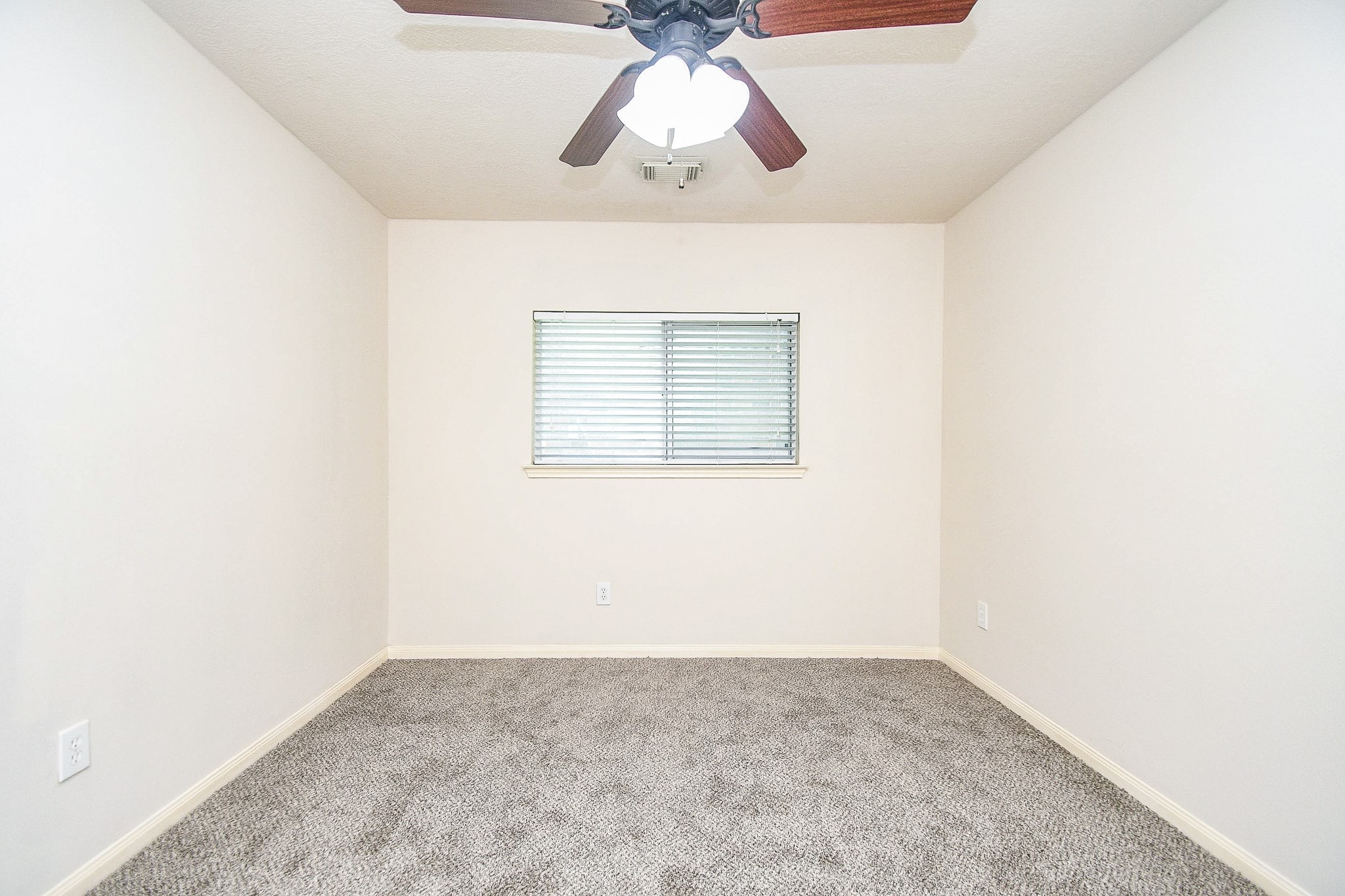 6030 Wildbriar Lane Property Photo 20