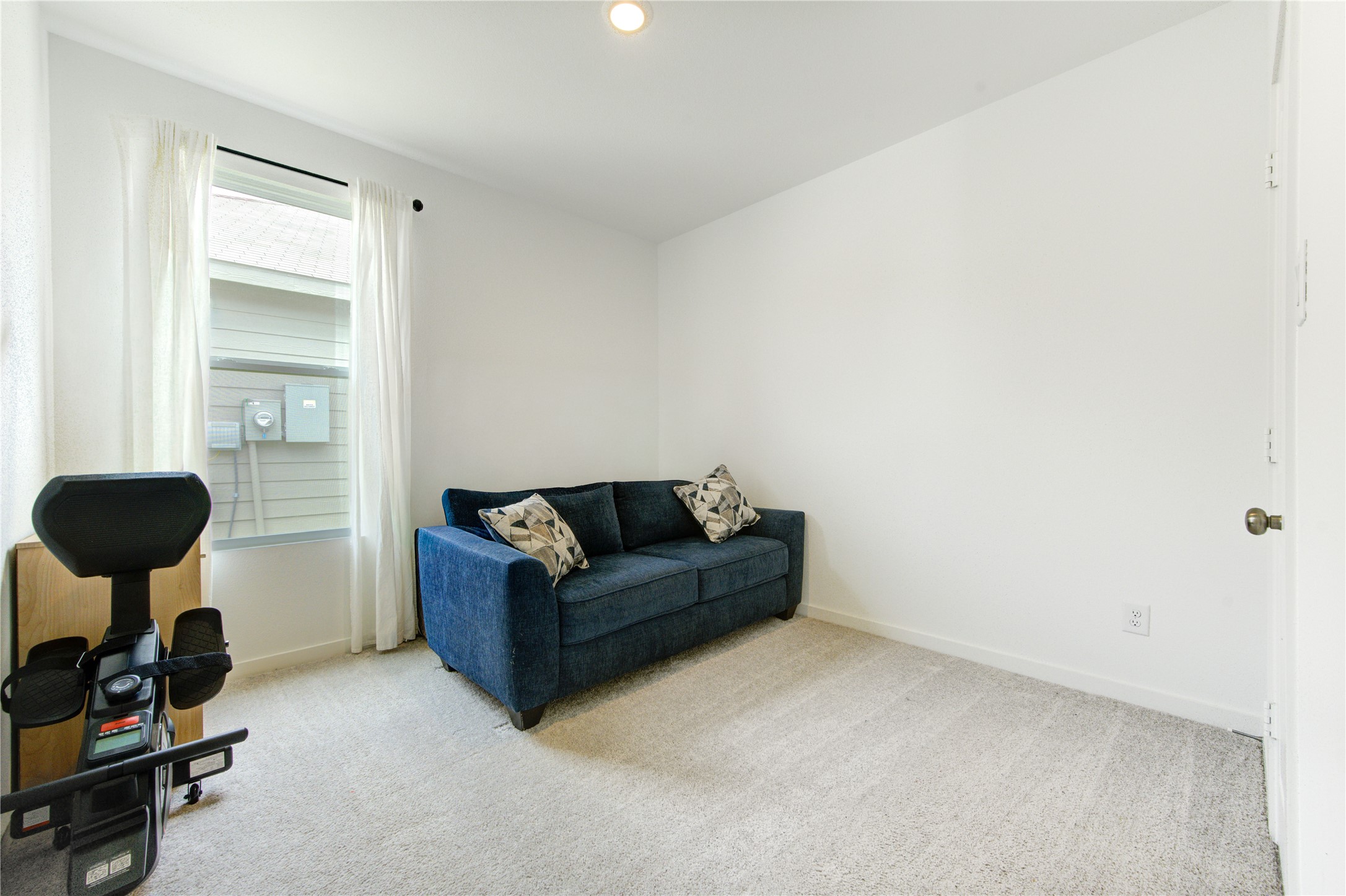 21614 Springhill Grove Lane Property Photo 7