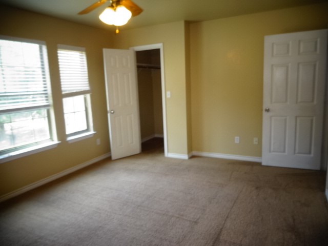 107 Yegua Circle Property Photo 9