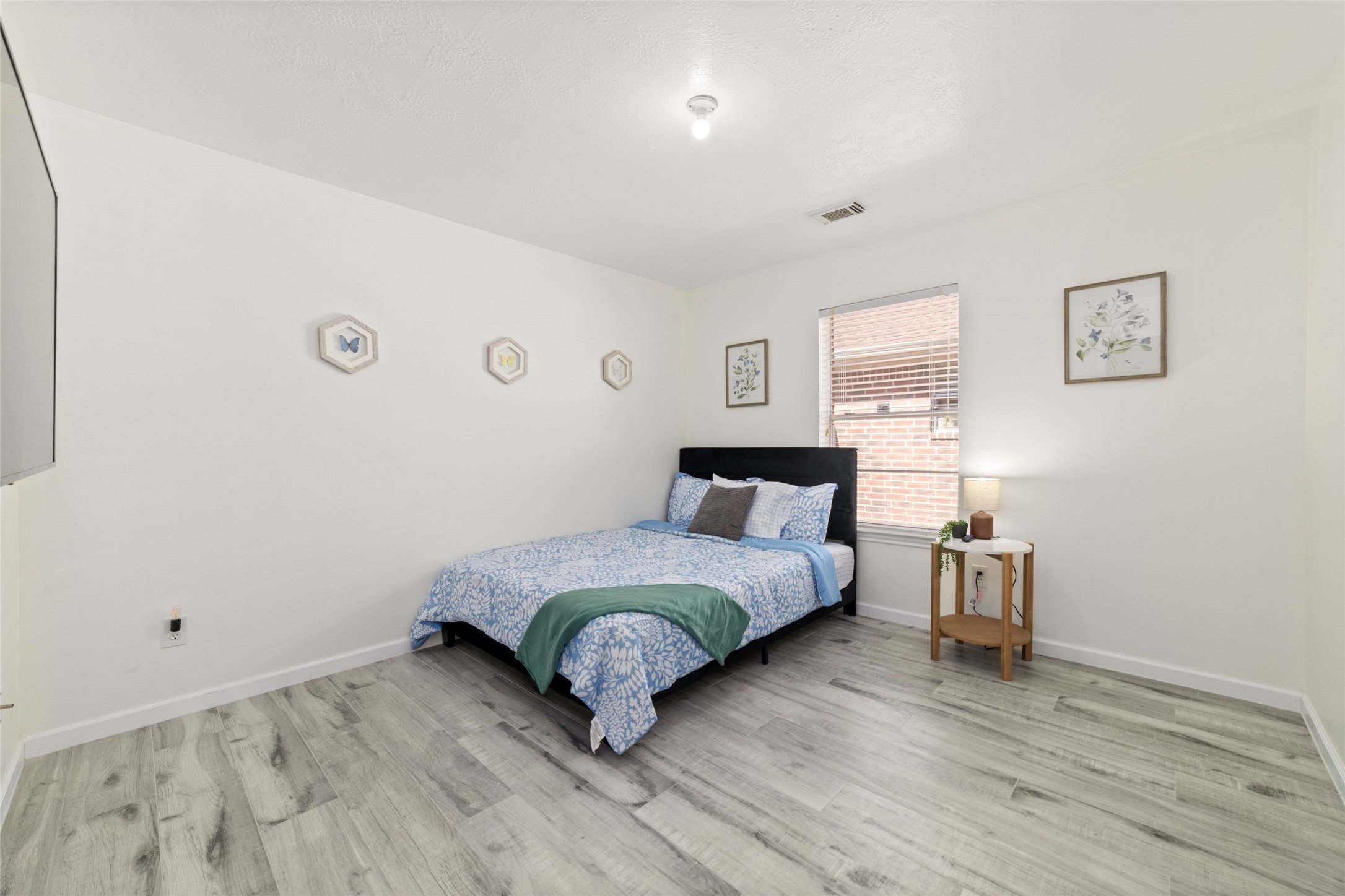 3511 Colleen Woods Circle Property Photo 11