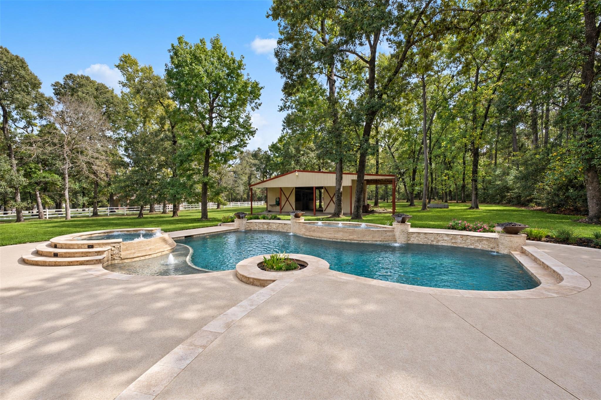 2102 E Blue Lake Drive, Magnolia Tx 77354 Property Photo 40