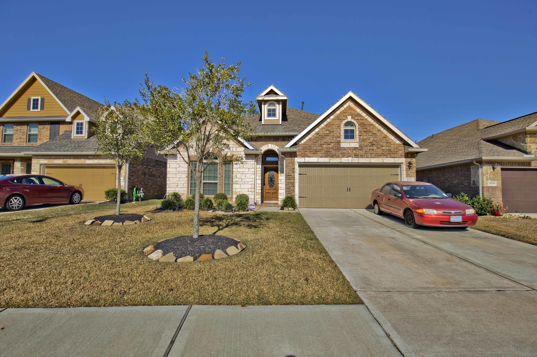 20734 Bandrock Terrace Property Photo 2