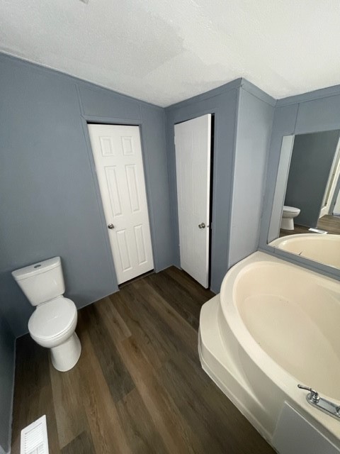 15216 Paradise Cove Drive Property Photo 7