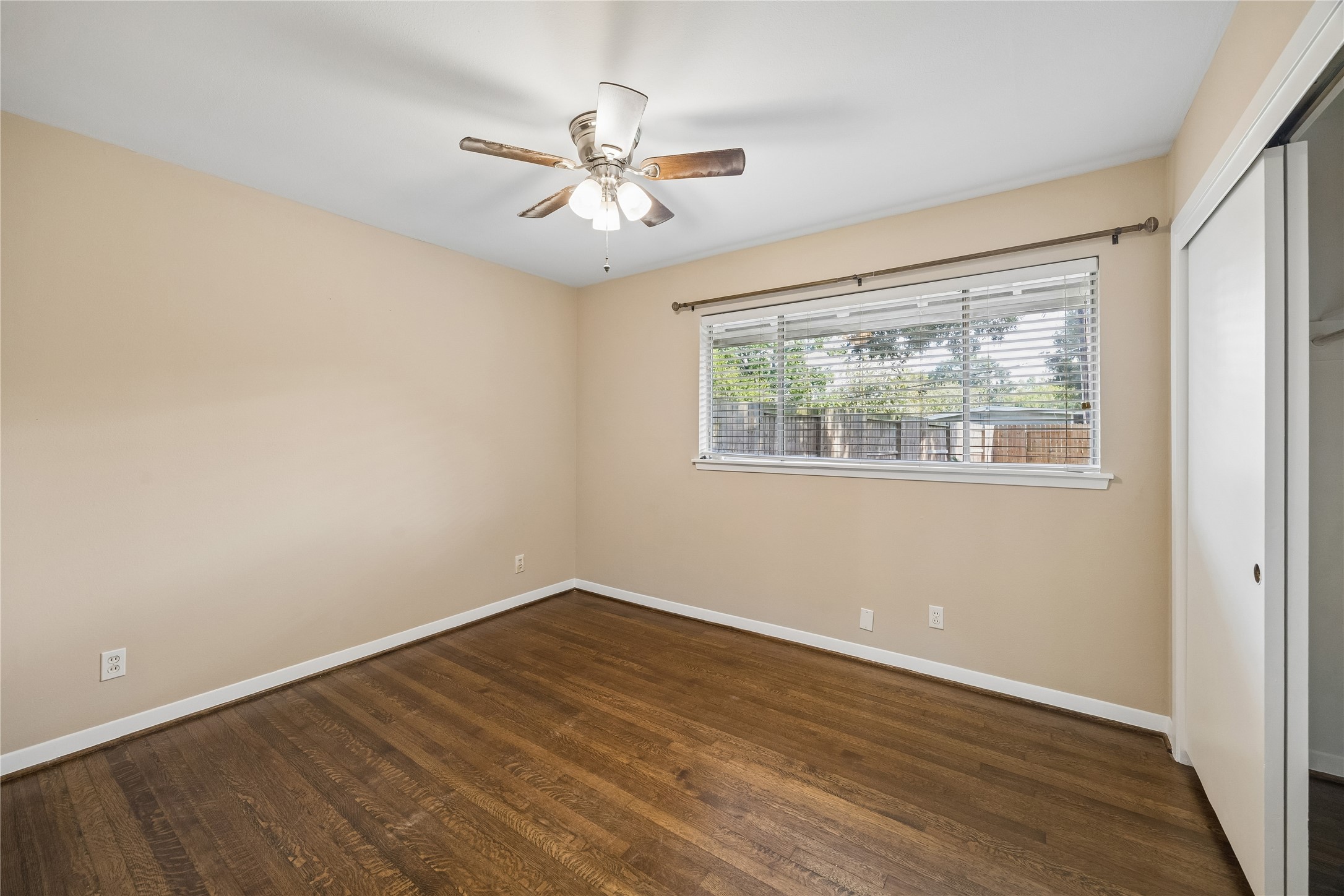 7135 Hendon Lane Property Photo 18