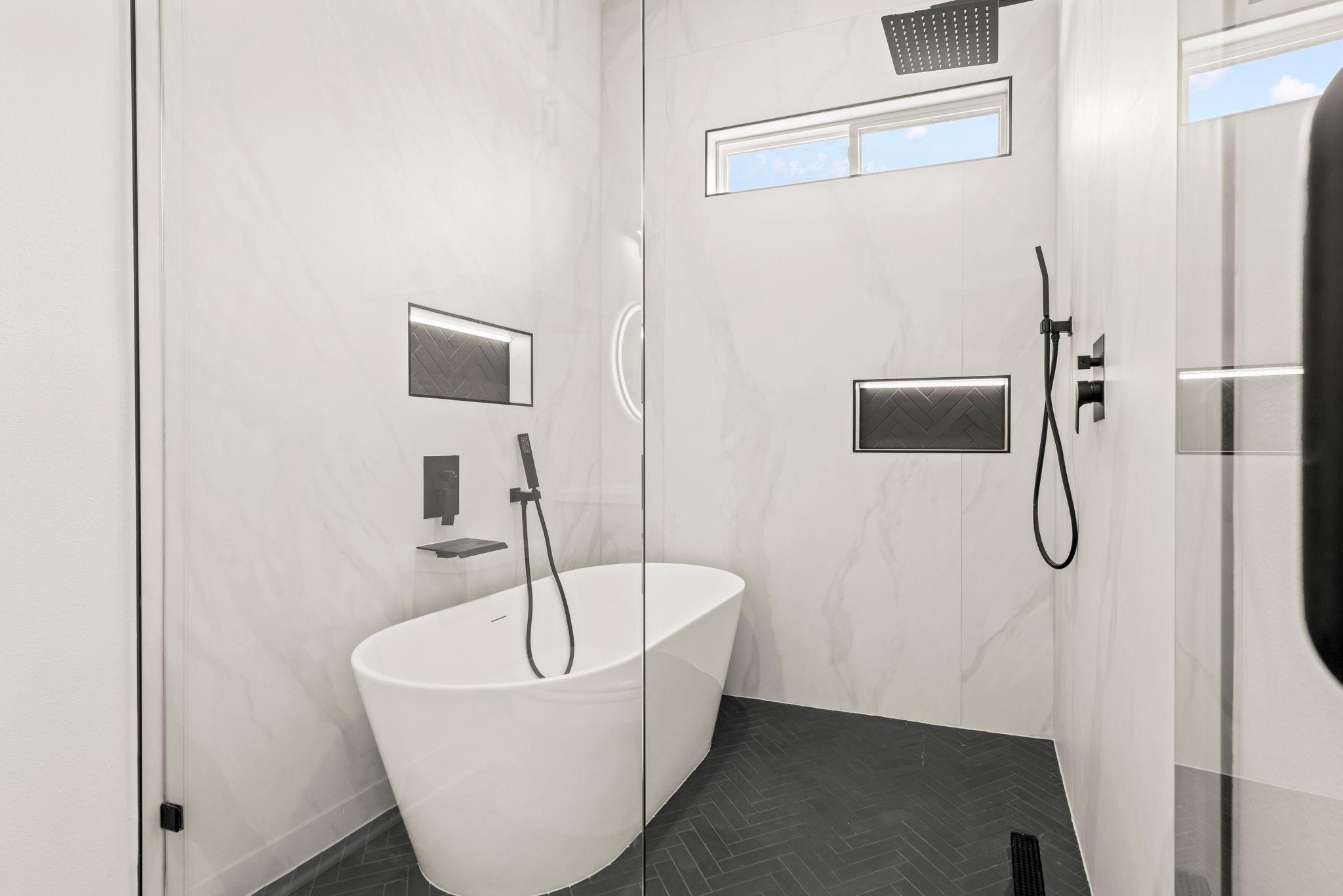 8011 Bowen Street # B, Houston Tx 77051 Property Photo 11