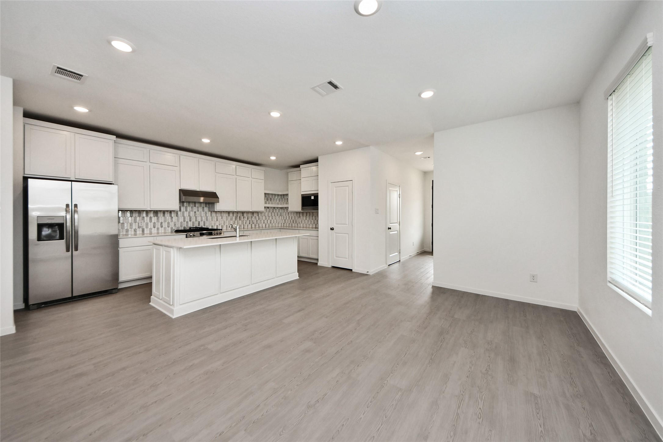 6314 Orchid Beach Drive Property Photo 14
