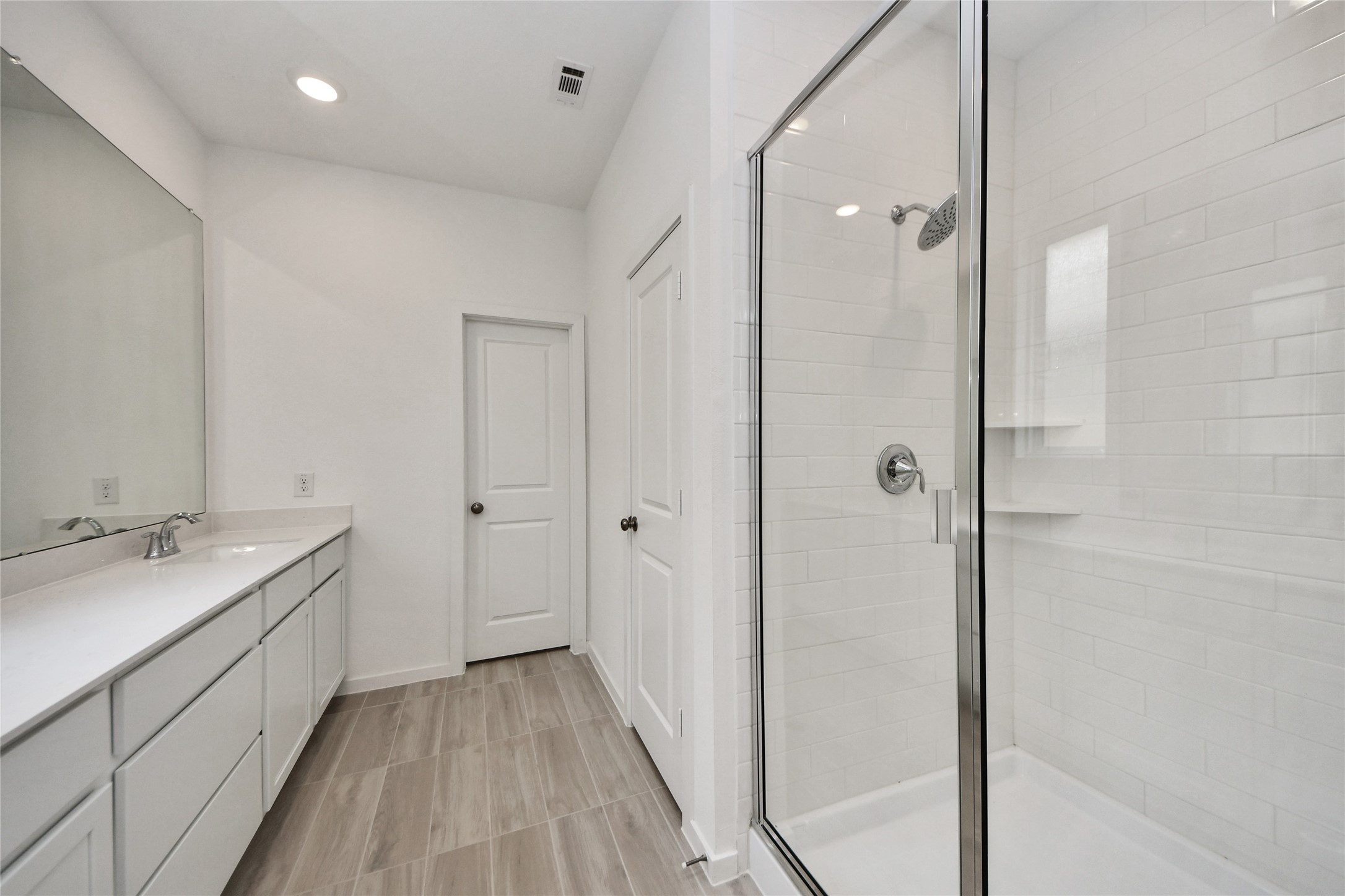 6314 Orchid Beach Drive Property Photo 20