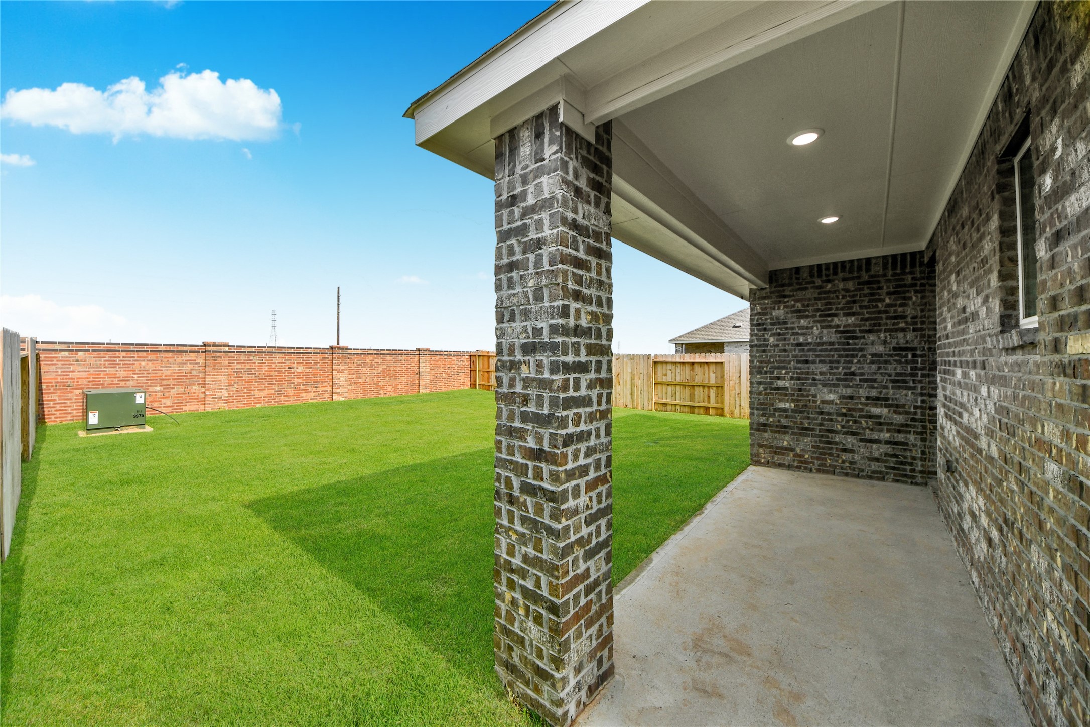 6314 Orchid Beach Drive Property Photo 31