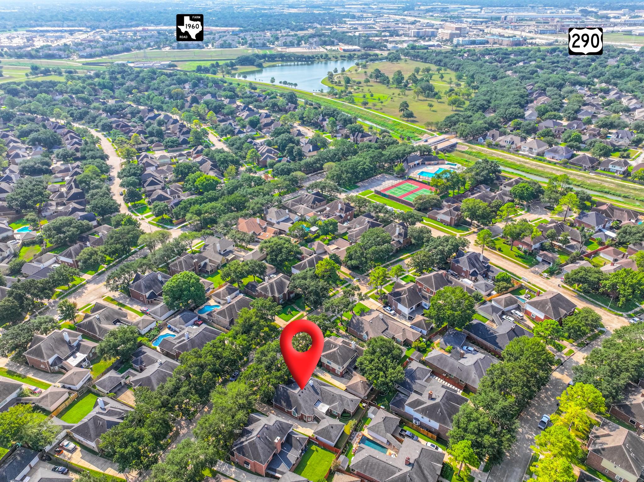 11023 Lark Brook Lane, Houston Tx 77065 Property Photo 2