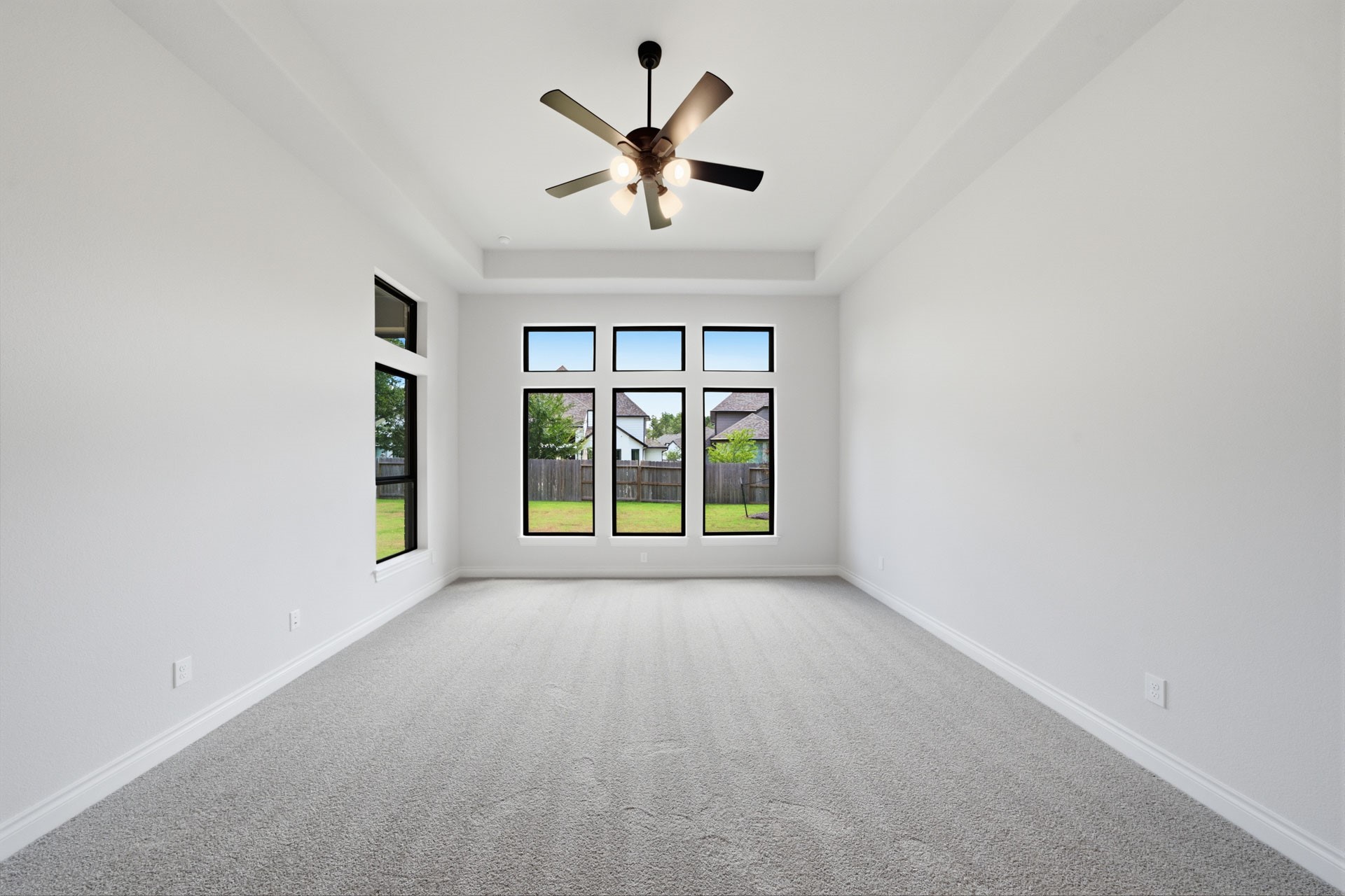 15607 Early Bird Lane Property Photo 20