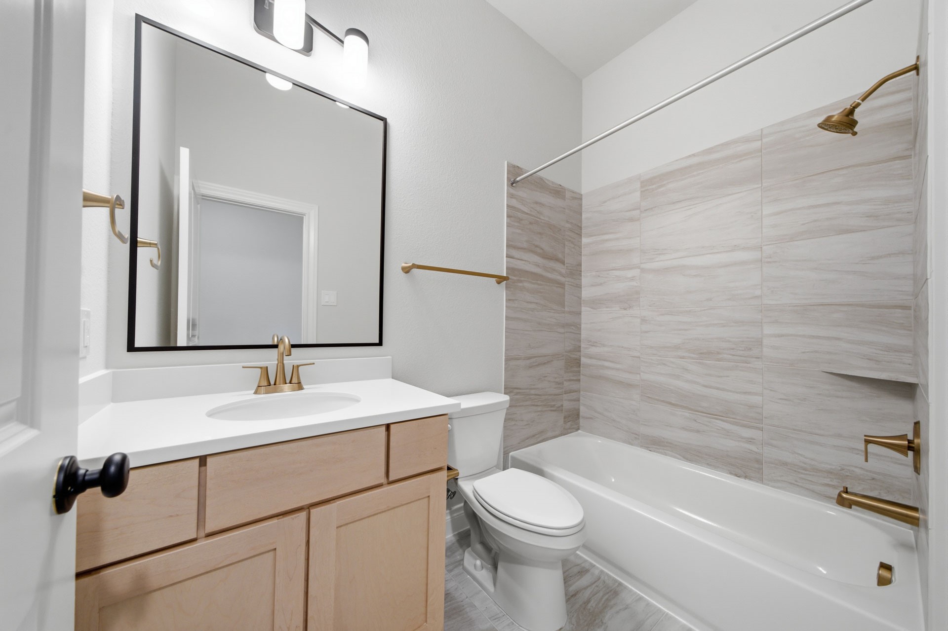 15607 Early Bird Lane Property Photo 33