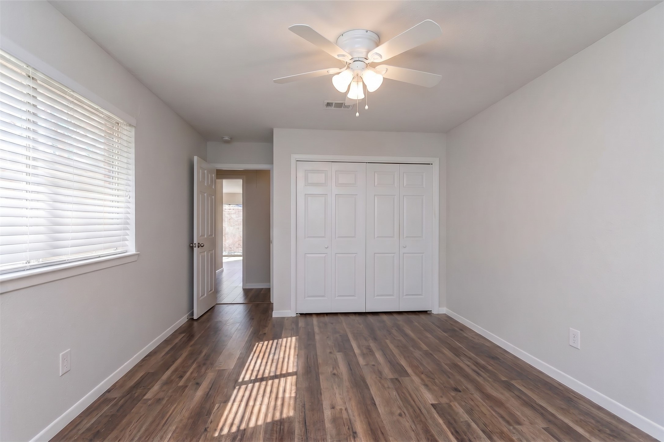 46 N Deerfoot Circle Property Photo 21
