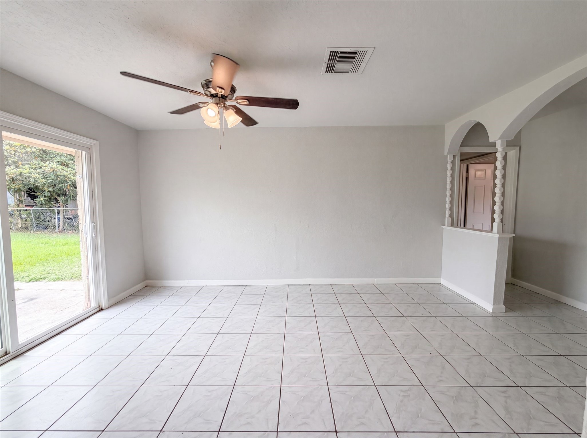 12510 Daventry Lane Property Photo 8