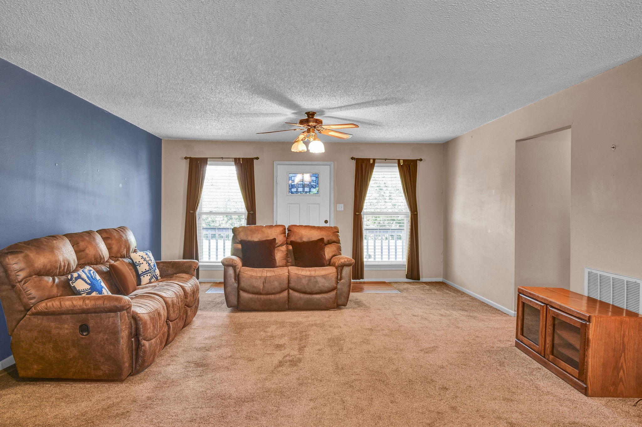 1902 County Road 506 Property Photo 11