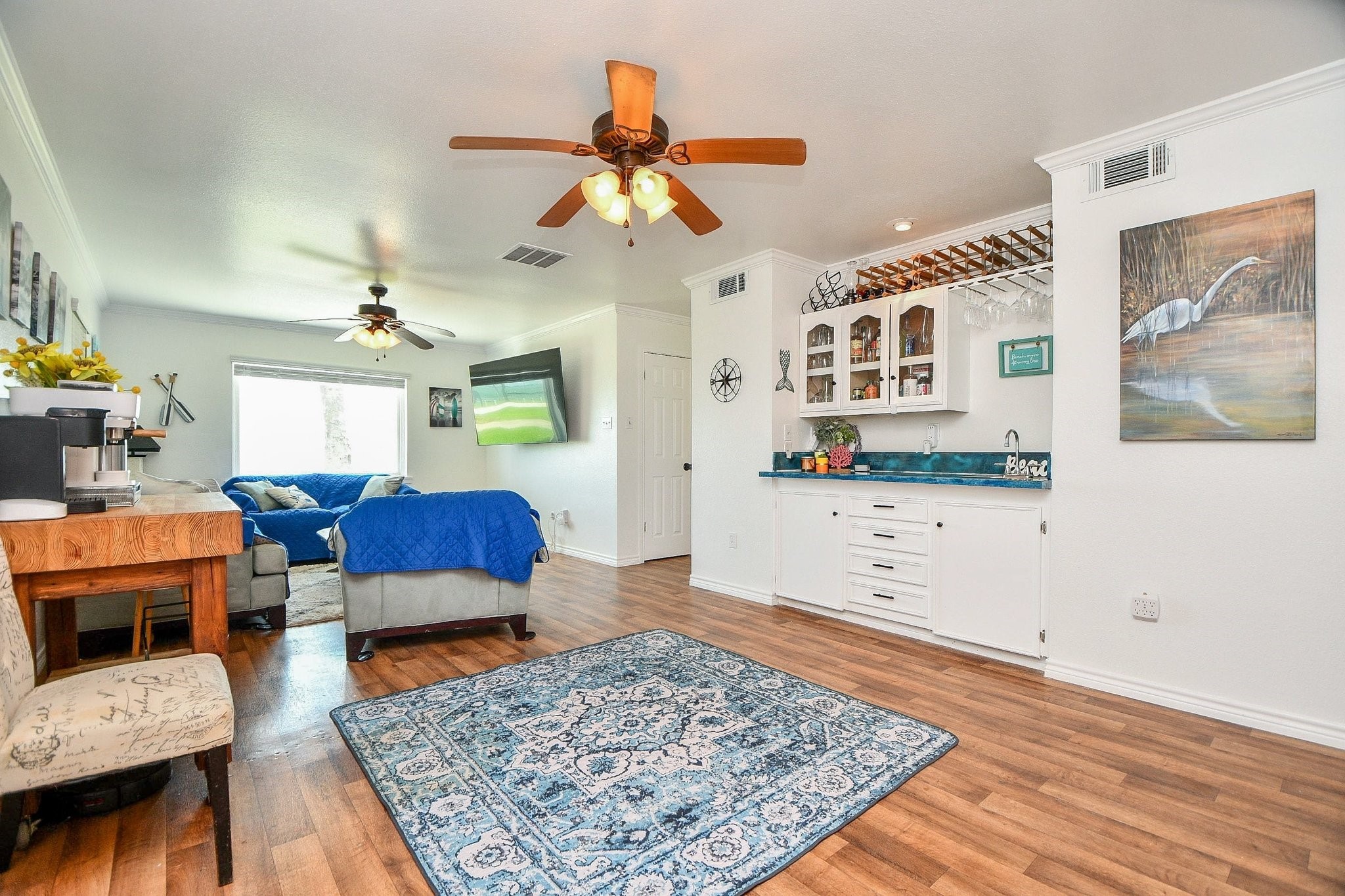 204 S Bay Boulevard Property Photo 4